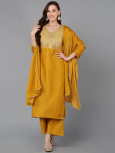 Women Silk Blend Yoke Design Kurta-PKSKD1827